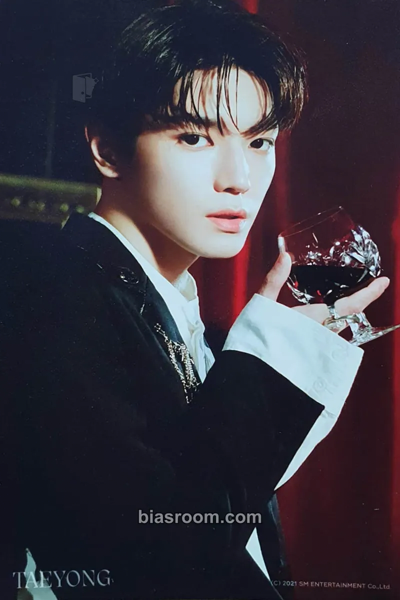 Taeyong XR LIVE: The Castle No.127 Photocard - NCT 127 - NCT 127 K-pop photocard