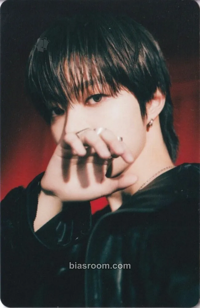 EJ AWAKEN THE BLOODLINE (Asia Tour) Photocard - &TEAM - &TEAM K-pop photocard