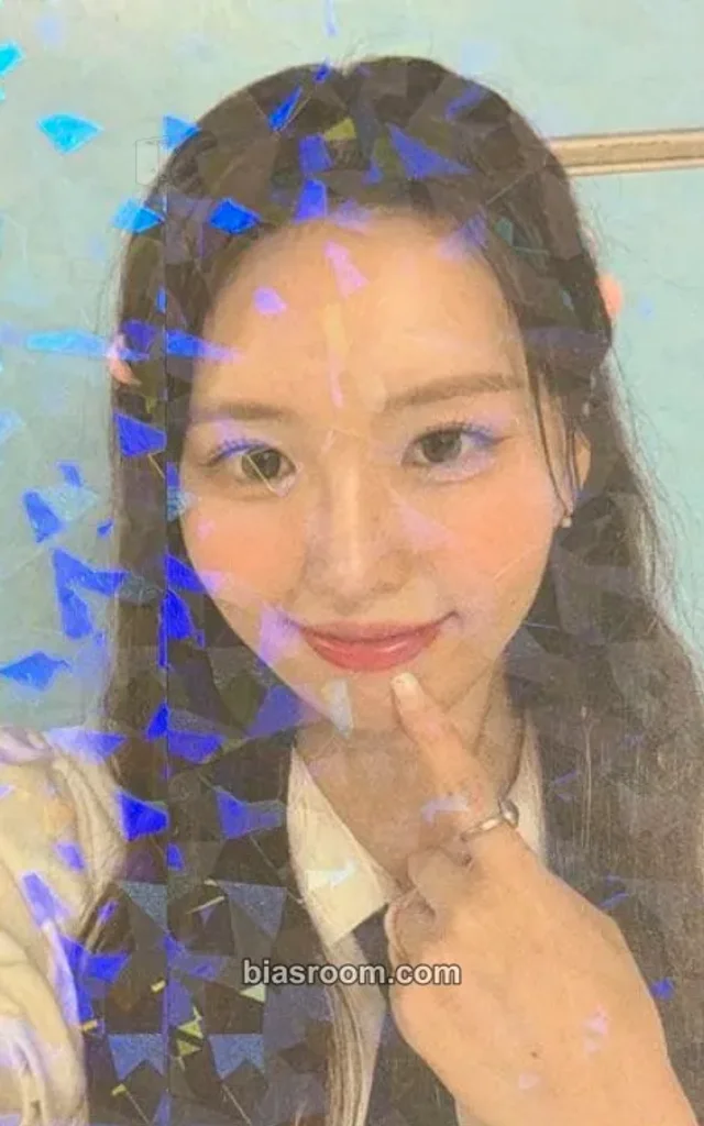 ILY:1 - Hana - New Chapter Album fclive event trading card calendar version