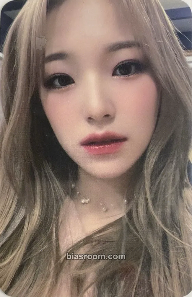 Jiheon Midnight Guest Photocard - fromis_9 - fromis_9 K-pop photocard