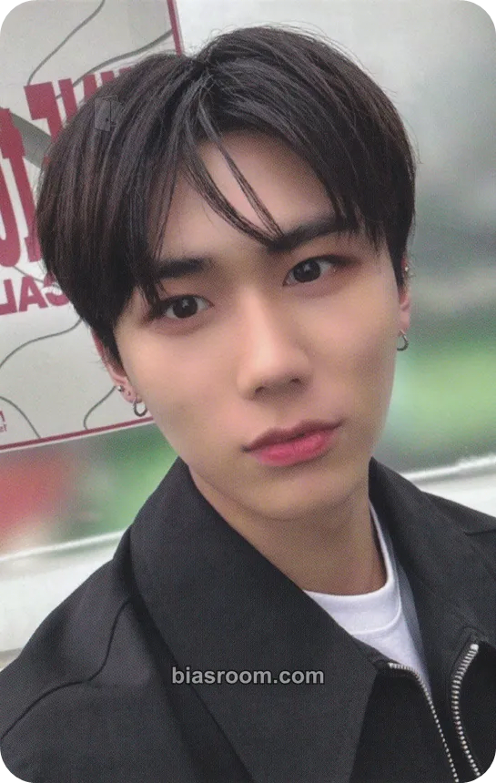 Juone Good to You (NINE to SIX) Photocard - DKZ - DKZ K-pop photocard