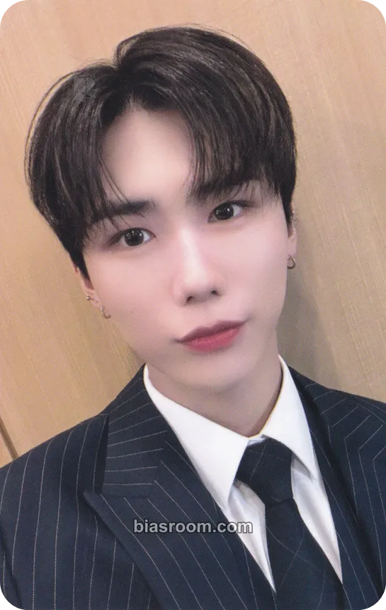 Juone Good to You (NINE to SIX) Photocard - DKZ - DKZ K-pop photocard