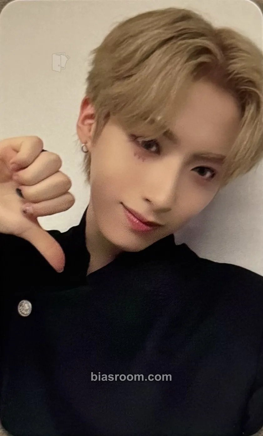 Xion TRICKSTER Photocard - ONEUS - ONEUS K-pop photocard