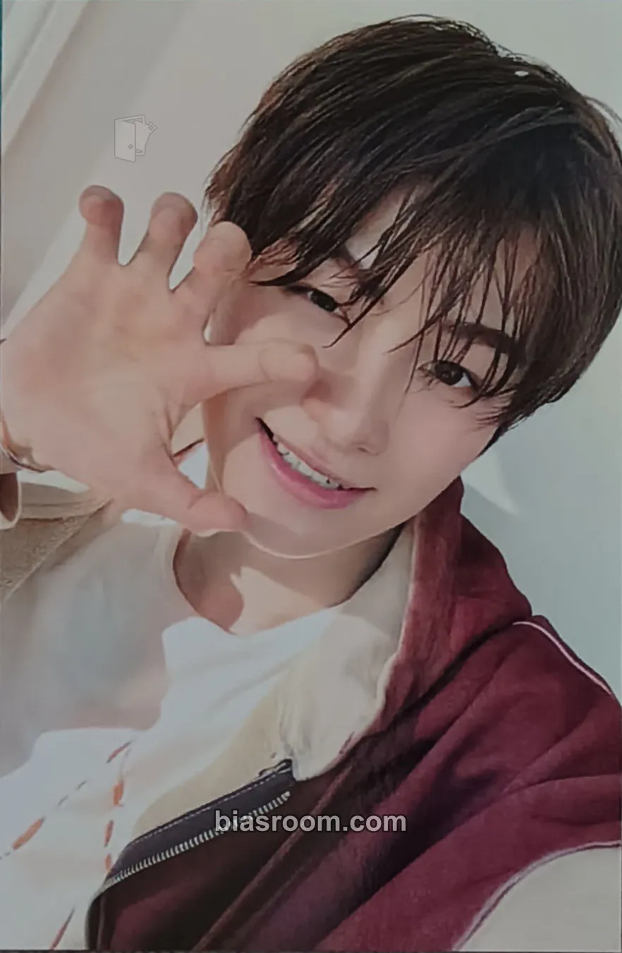 Jihoon play hard Photocard - TWS - TWS K-pop photocard
