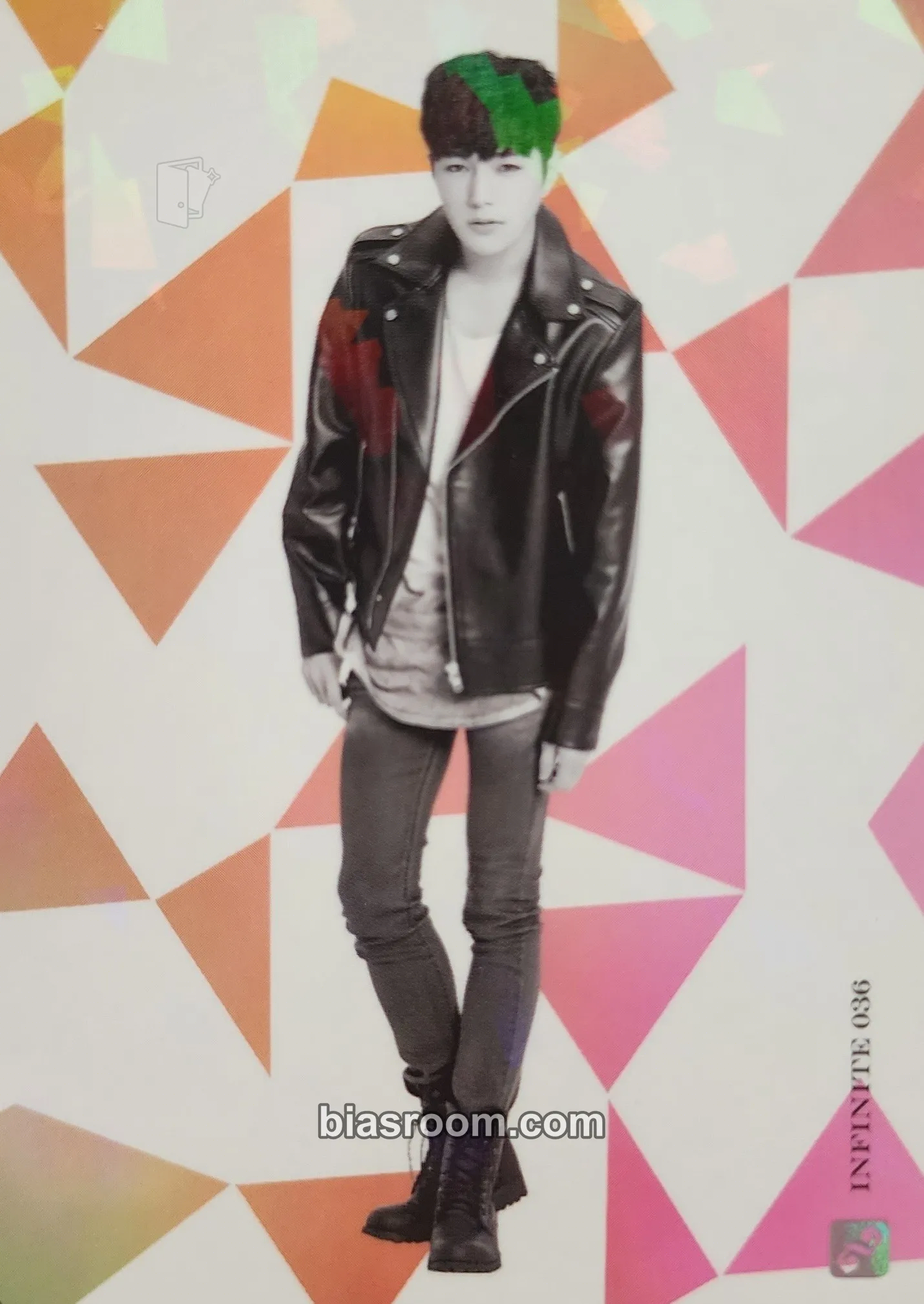 L / Myungsoo INFINITE <Space: The Arts> Official Collection Card Vol. 2 Photocard - INFINITE - INFINITE K-pop photocard