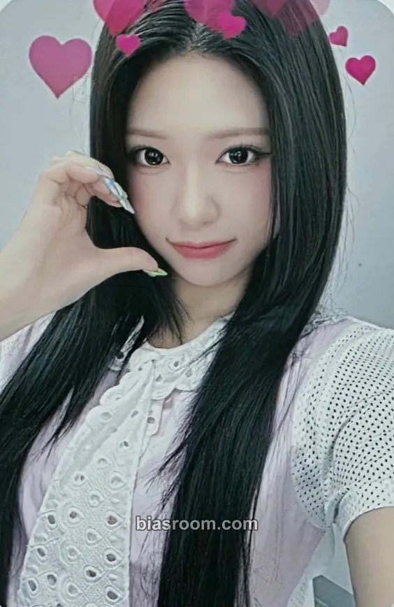 Zena Photocards (RESCENE) | Bias Room