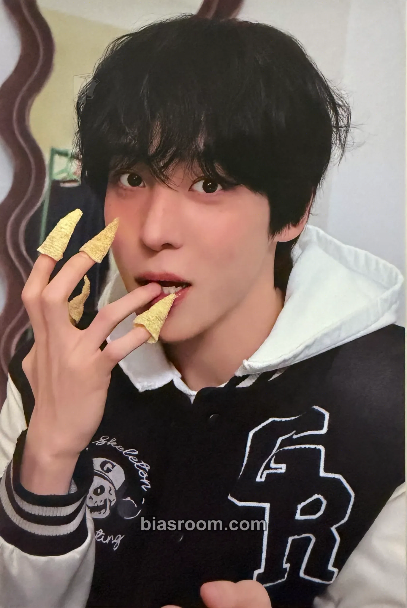 Yunho 7th Atiny Membership kit- My Ghosteez Besties Photocard - ATEEZ - ATEEZ K-pop photocard