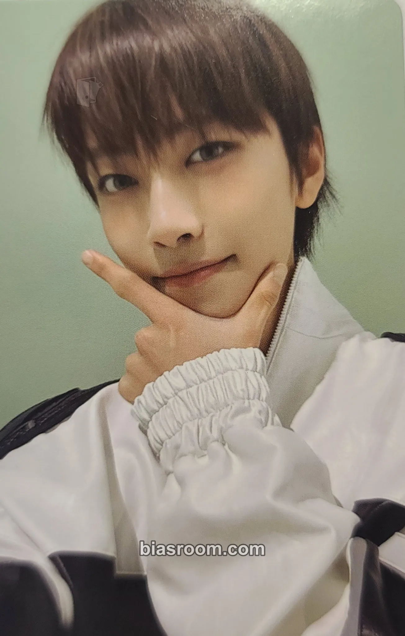 Yunhu RAW AND RAD Photocard - NEWBEAT - NEWBEAT K-pop photocard