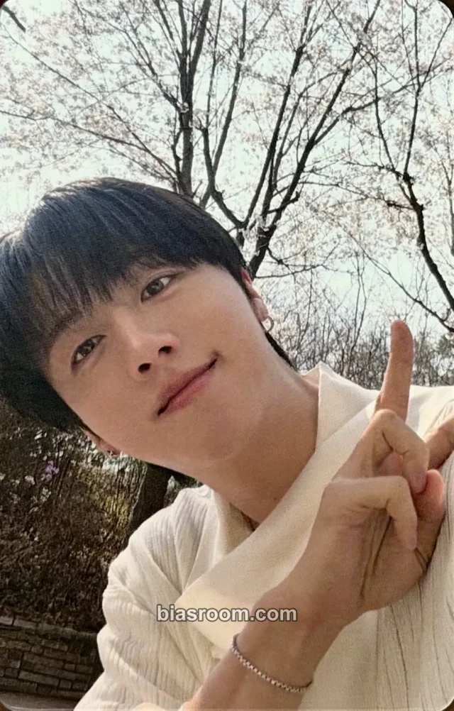 SF9 - Youngbin - SF9 2026 SPECIAL FANMEETING IN JAPAN - LOVE LOVE LOVE Event merch photocard trading card