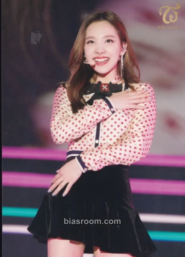 TWICE - Nayeon - Dome Tour #DreamDay - Japan 2019 Event japan merch postcard trading card