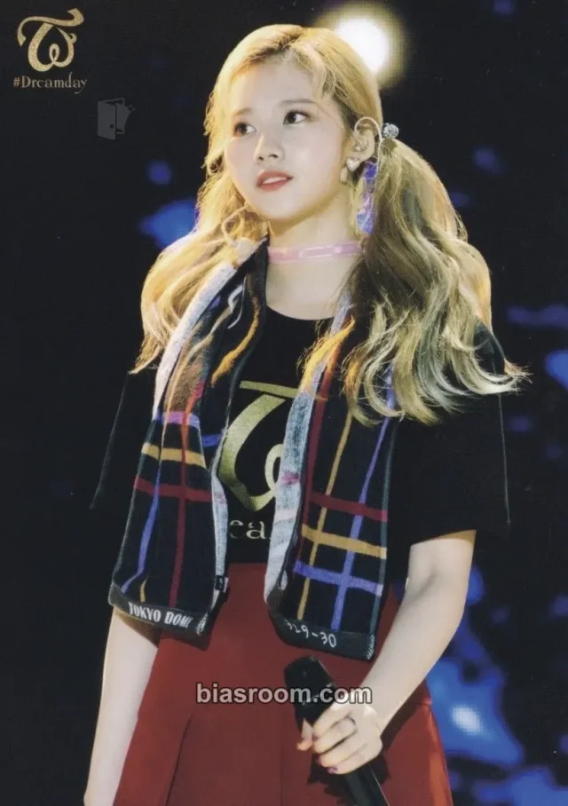 TWICE - Sana - Dome Tour #DreamDay - Japan 2019 Event japan merch postcard trading card