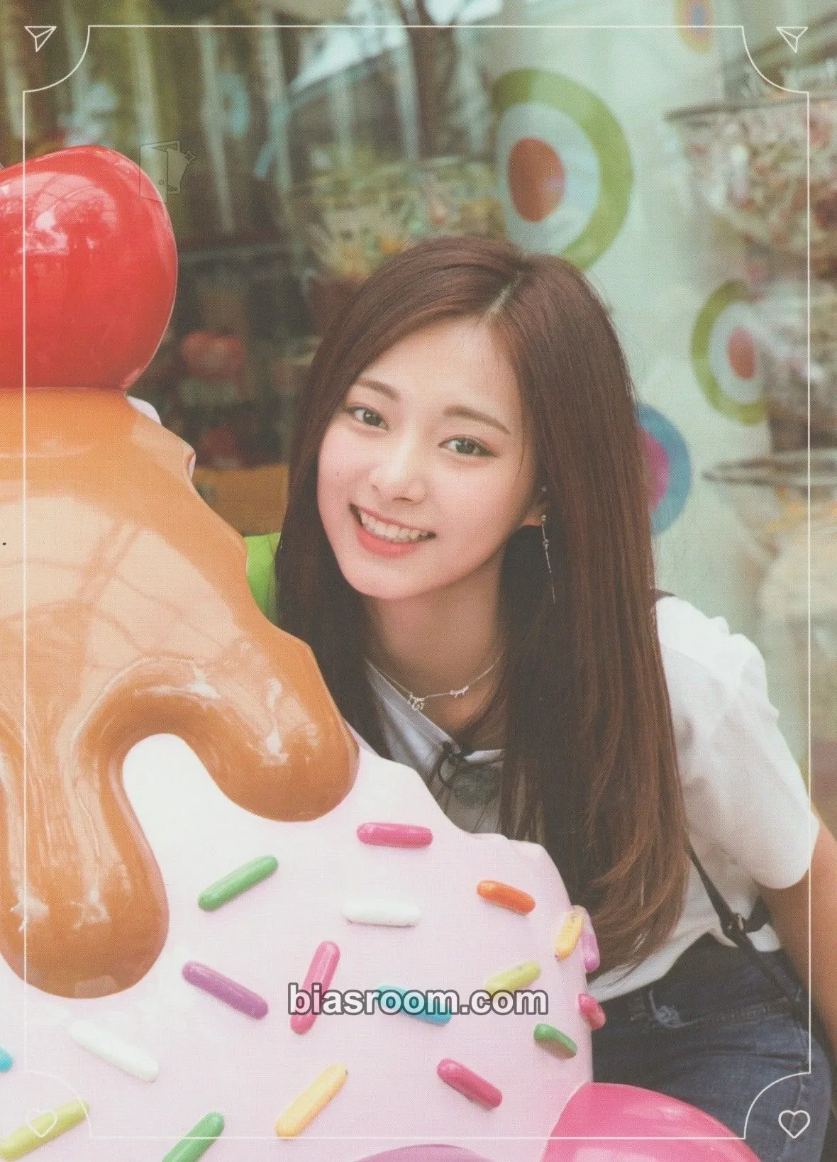 Tzuyu Twice TV 6: Twice in Singapore Photocard - TWICE - TWICE K-pop photocard