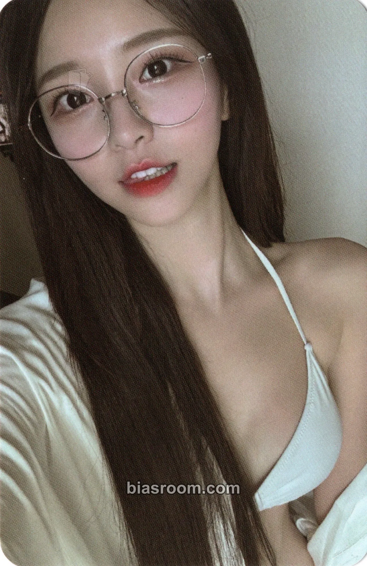 Park Min Jung Bunny Bunny Photocard - Park Min Jung K-pop photocard