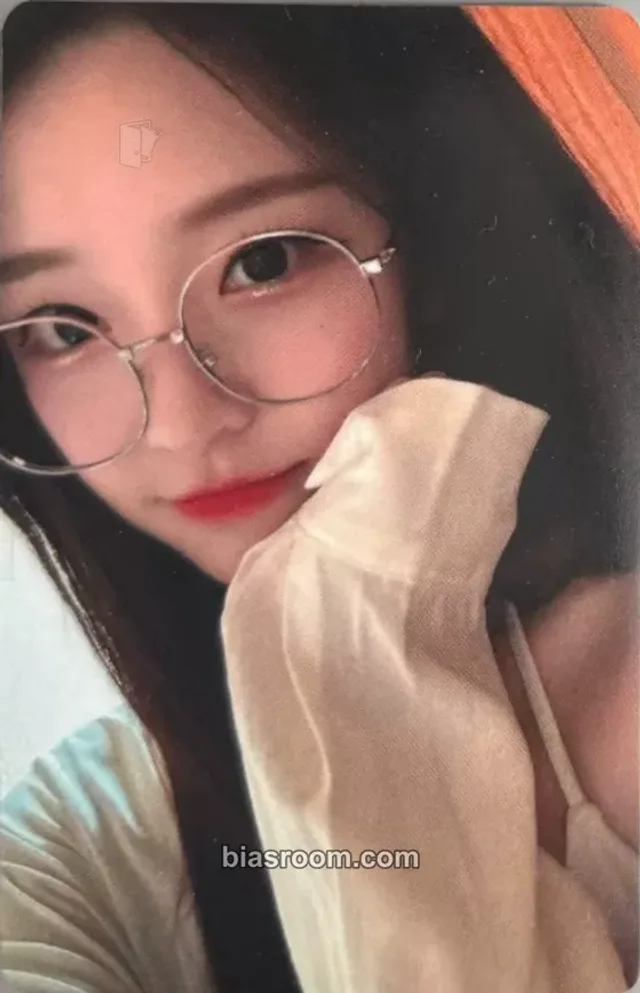 Park Min Jung - Park Min Jung - Bunny Bunny Album album photocard