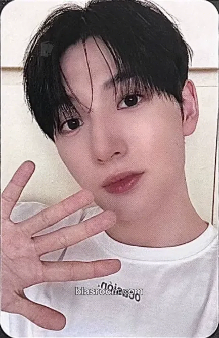 Junpyo NouerA 1st Fanmeeting in Japan 'Thank you MA1: Hello NouerA' Photocard - NouerA - NouerA K-pop photocard