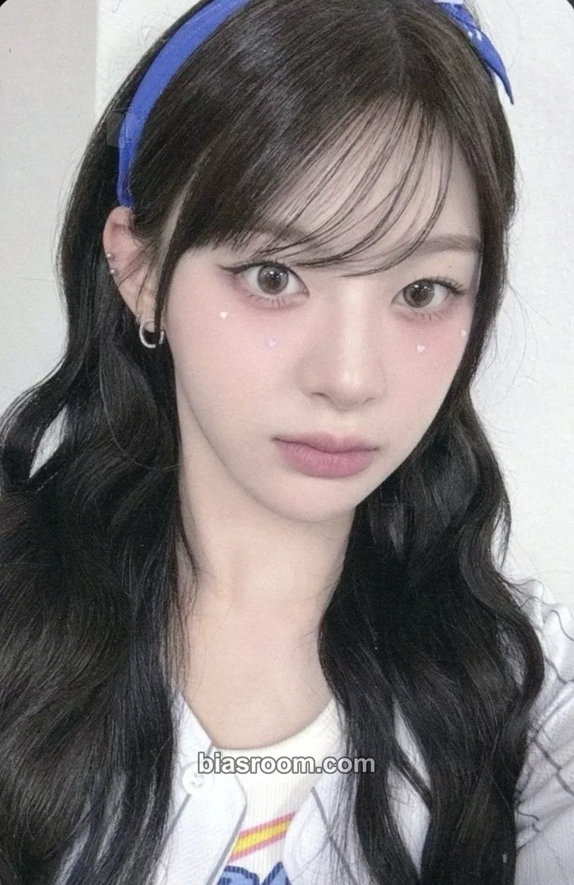 Seeun GPT (Japanese Ver.)/ Tell Me Now Photocard - STAYC - STAYC K-pop photocard