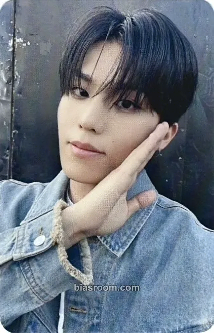 Park Jeongwoo Pleasure Photocard - TREASURE - TREASURE K-pop photocard