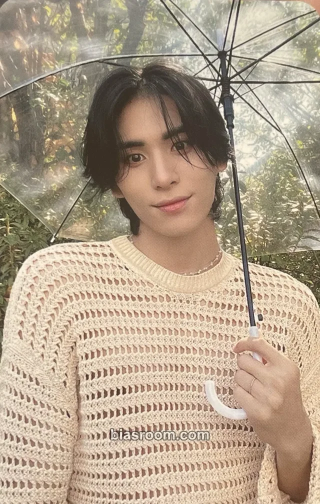 SF9 - Yoo Taeyang - Sequence Album broadcast double-sided