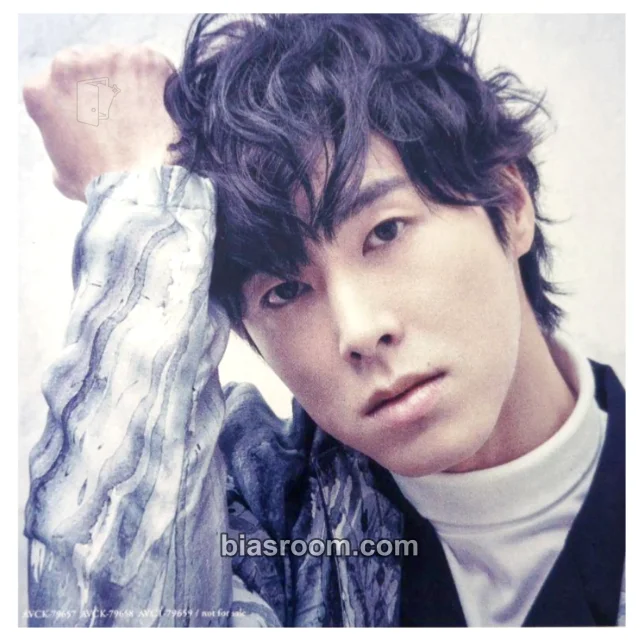 TVXQ - U-Know Yunho - まなざし Album jacket card first press only album inclusion