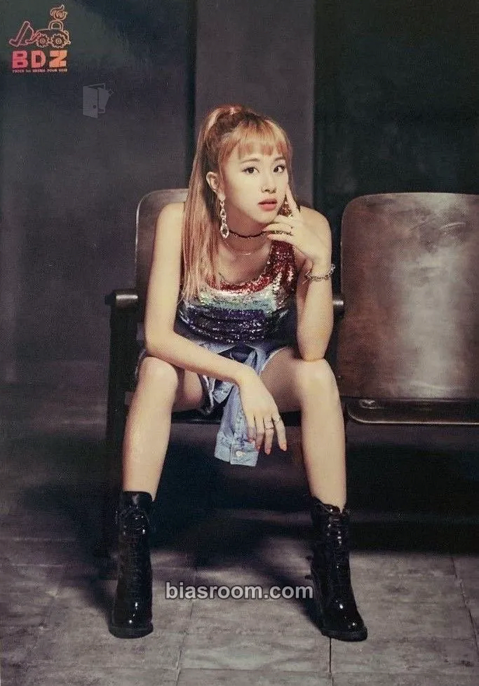 Chaeyoung 1st Arena Tour 2018 ‘BDZ’ Photocard - TWICE - TWICE K-pop photocard