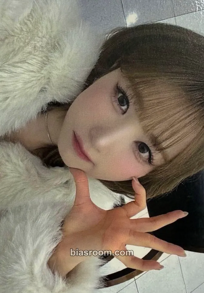 Hitomi LOVvmE’s Note - June Diary Photocard - SAY MY NAME - SAY MY NAME K-pop photocard
