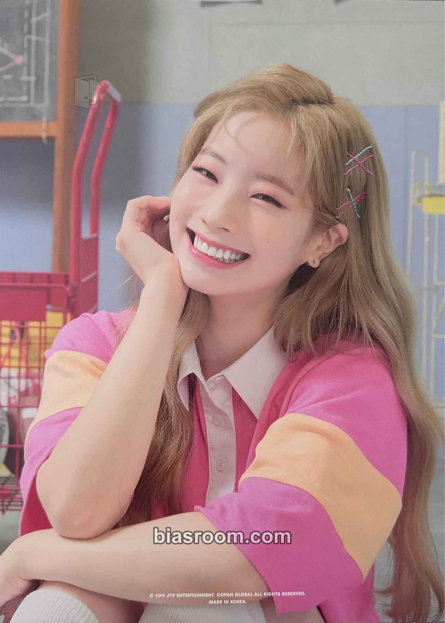 Dahyun 2020 Season’s Greetings: RUN 20X20 Photocard - TWICE - TWICE K-pop photocard