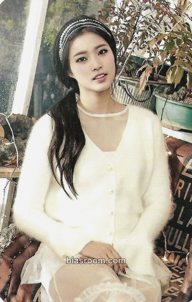 SONAMOO - D.ana - I Think I Love U Album album photocard B version