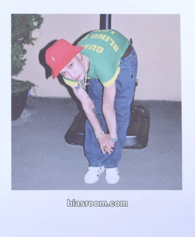 WayV - Ten - Unit MD Other luggage sticker merch inclusion polaroid non-standard size