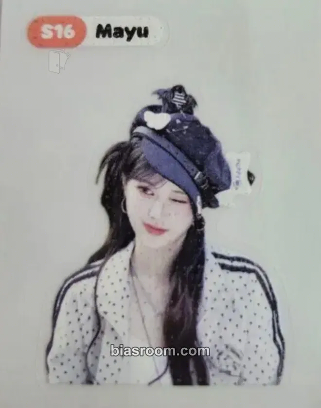 Mayu LOVE&POP pt.1 Photocard - tripleS - tripleS K-pop photocard