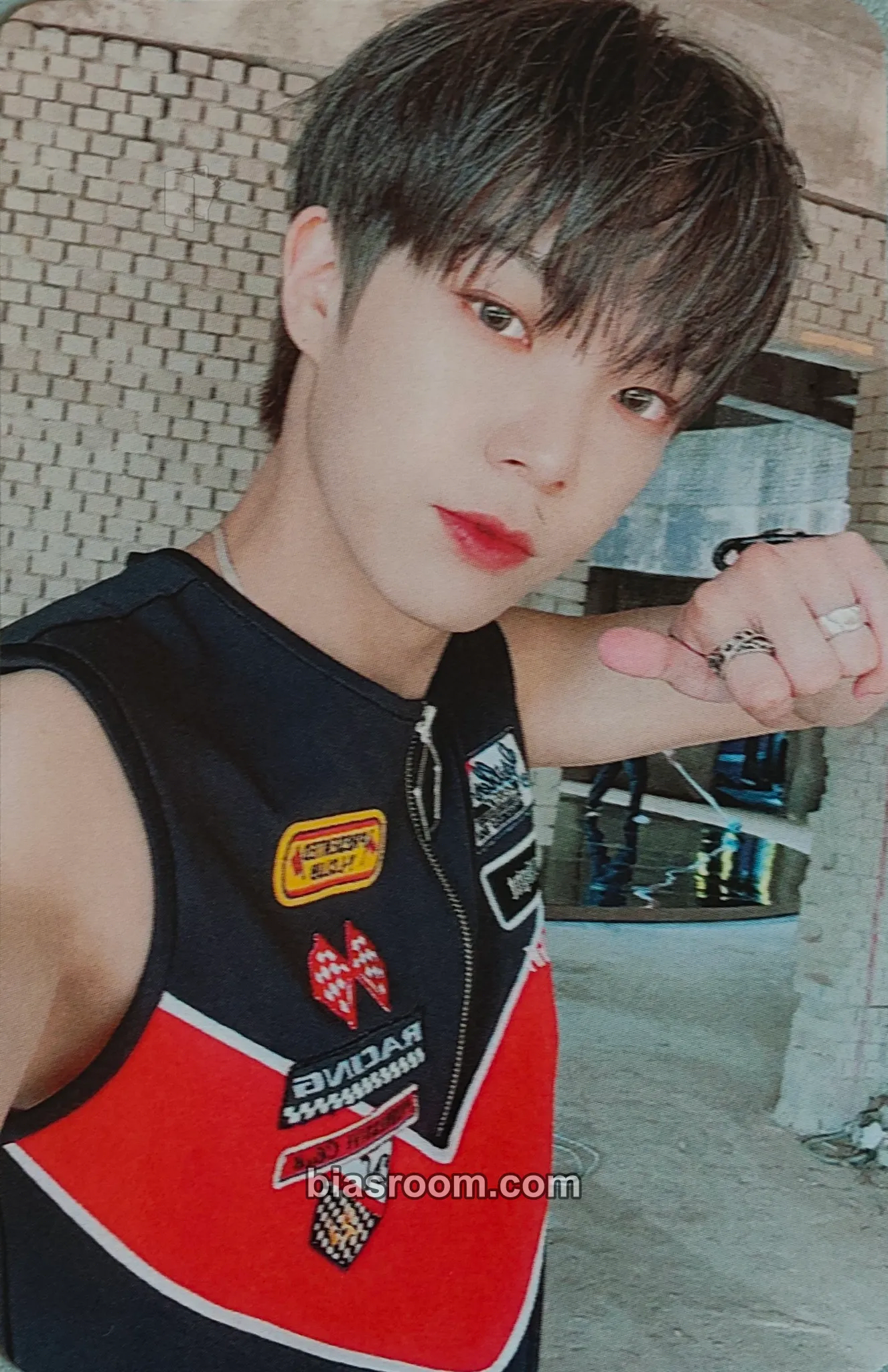 Dongheon Series 'O' Round 2 : Hole Photocard - VERIVERY - VERIVERY K-pop photocard