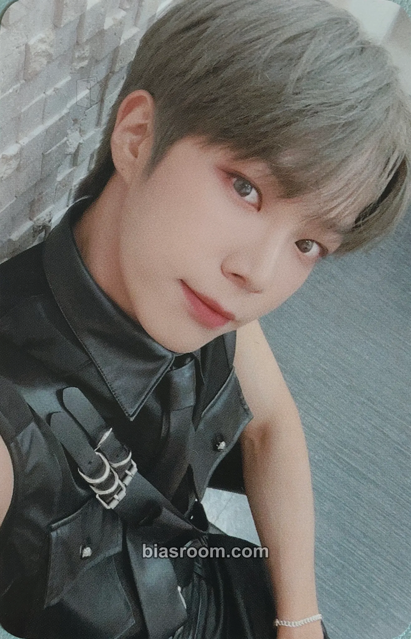 Dongheon Series 'O' Round 2 : Hole Photocard - VERIVERY - VERIVERY K-pop photocard