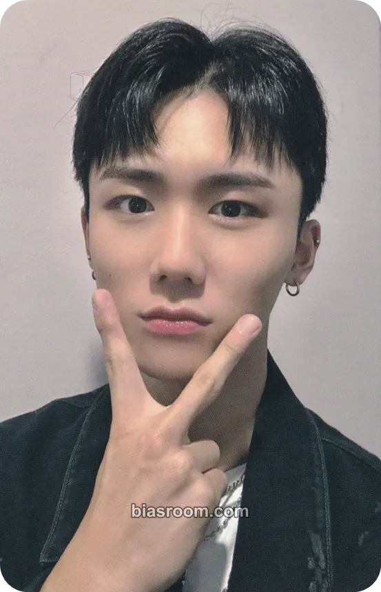 Juone Good to You (NINE to SIX) Photocard - DKZ - DKZ K-pop photocard