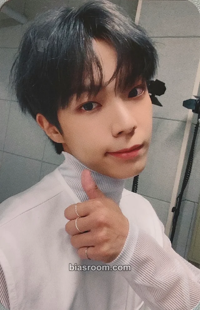 VERIVERY - Dongheon - Series 'O' Round 2 : Hole Album pob (pre-order benefit) interpark