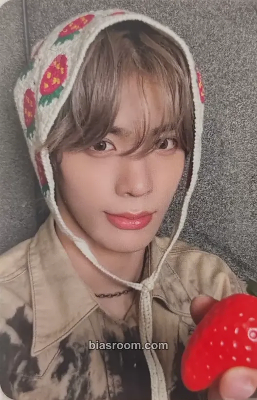 Fan Chapter: New is Now Photocard - NouerA - NouerA K-pop photocard
