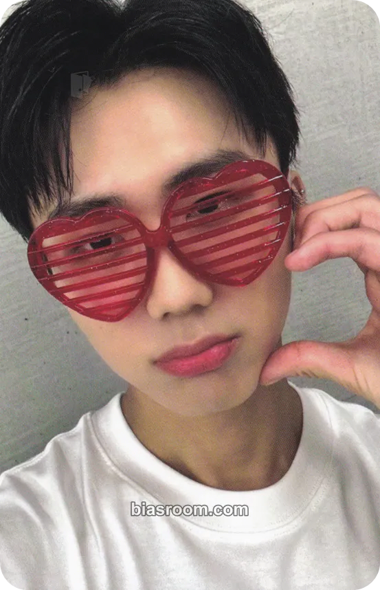 Juone Good to You (NINE to SIX) Photocard - DKZ - DKZ K-pop photocard