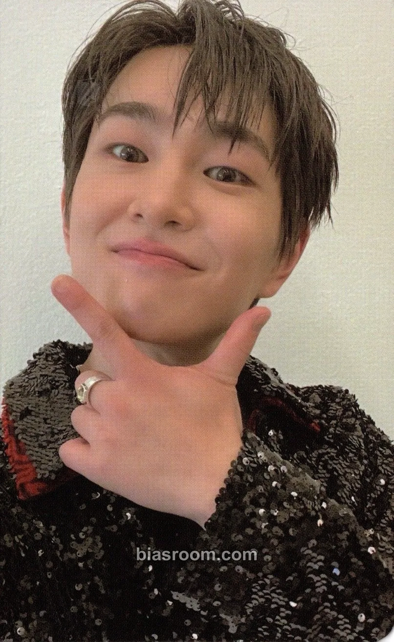 Onew Onew 3rd EP FLOW Pop-up Store Photocard - SHINee - SHINee K-pop photocard