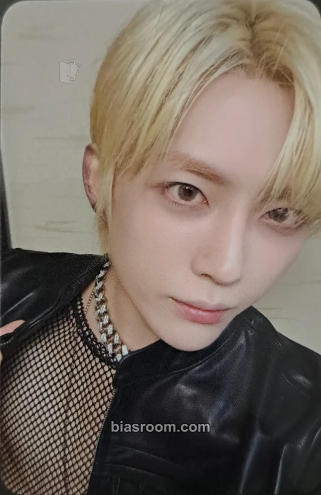 NINE.i - LAVIN - Animated Album album photocard
