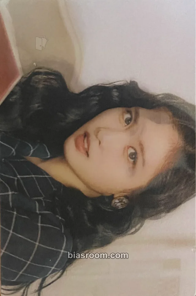 TWICE - Momo - ONCE Halloween 2 (4th Anniversary) Event horizontal trading card lenticular