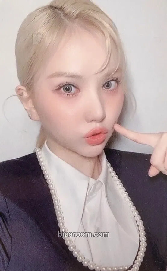 Eunha 回: Song of the Sirens Photocard - GFRIEND - GFRIEND K-pop photocard