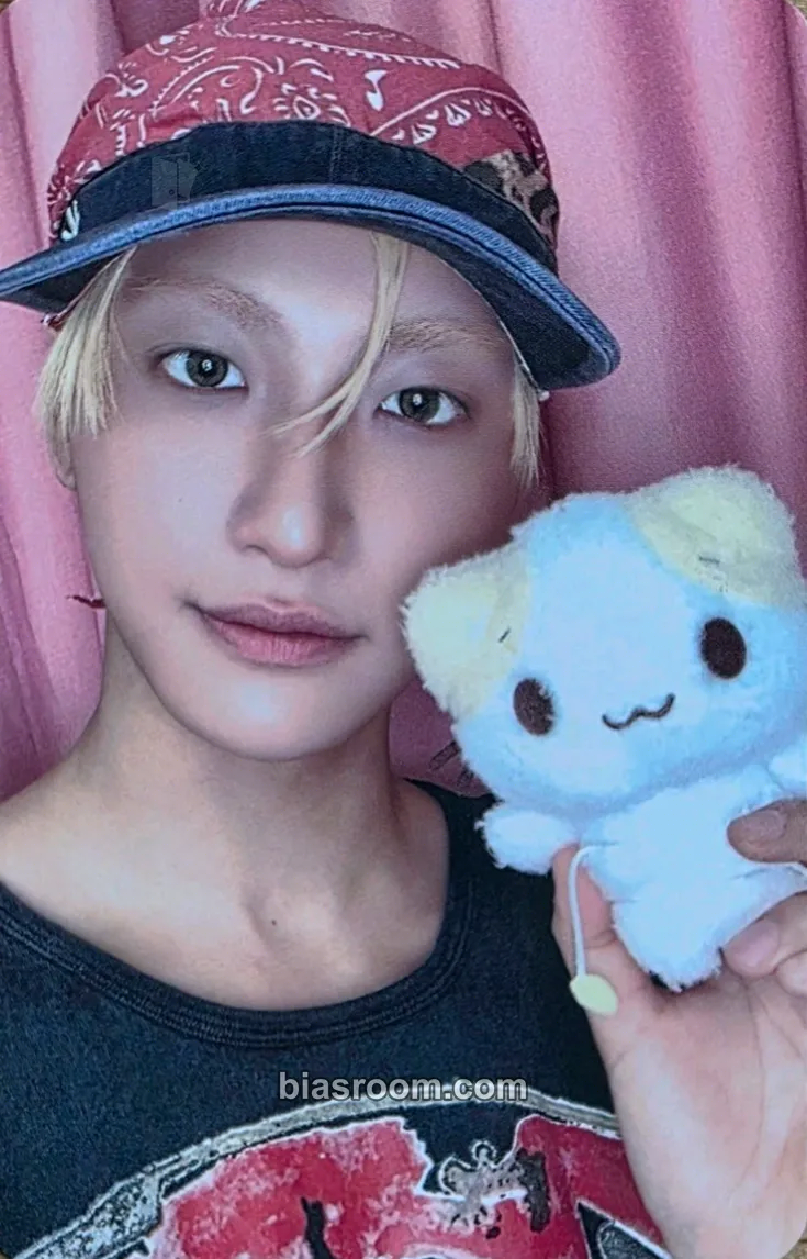 Seonghwa POP-UP: Golden Hour : Part.5 (Soundwave) Photocard - ATEEZ - ATEEZ K-pop photocard