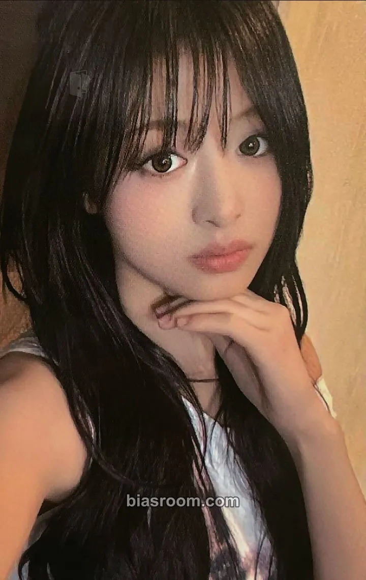 Ahyeon CHOOM World Tour Photocard - BABYMONSTER - BABYMONSTER K-pop photocard