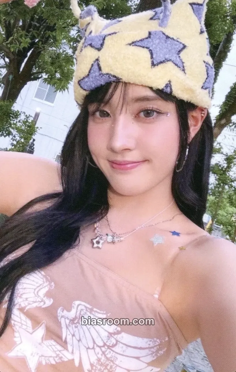 Yoon MEOW / Cheeky Icy Thang (Japanese Ver.) Photocard - STAYC - STAYC K-pop photocard