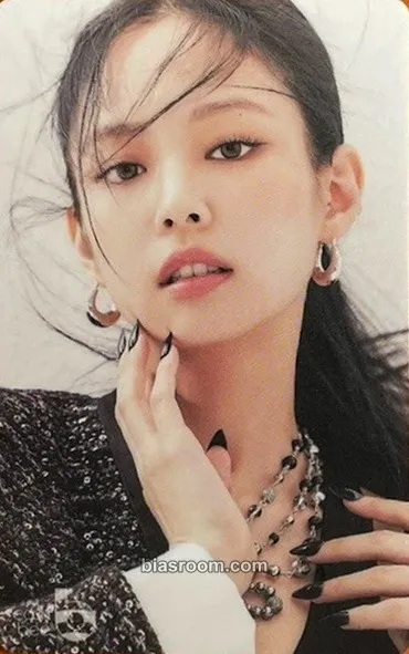 Jennie THE ALBUM Photocard - BLACKPINK - BLACKPINK K-pop photocard
