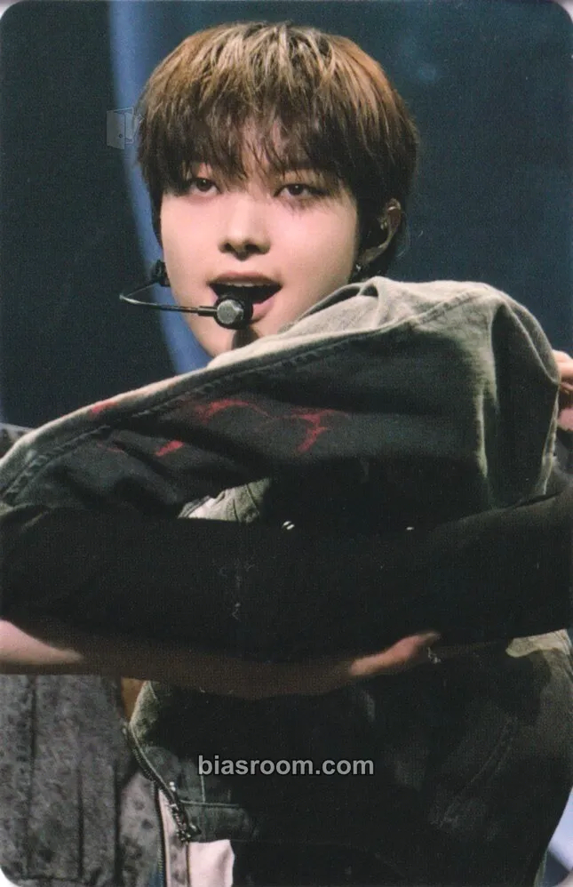EJ AWAKEN THE BLOODLINE (Asia Tour) Photocard - &TEAM - &TEAM K-pop photocard