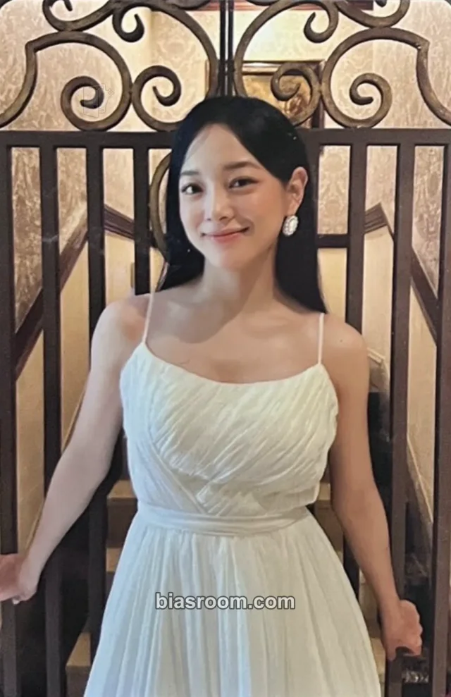Sejeong Kim Se-jeong Door K-pop photocard