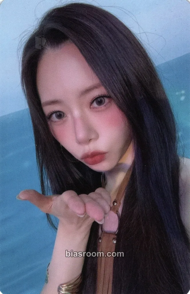 JiU Playlist #Your Youth Photocard - Dreamcatcher - Dreamcatcher K-pop photocard