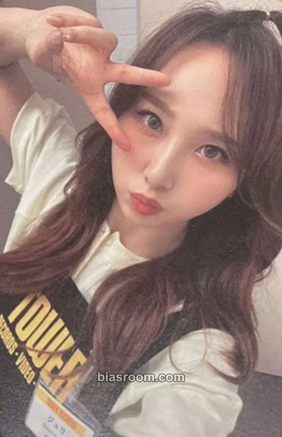 Juri Fiore Photocard - Rocket Punch - Rocket Punch K-pop photocard