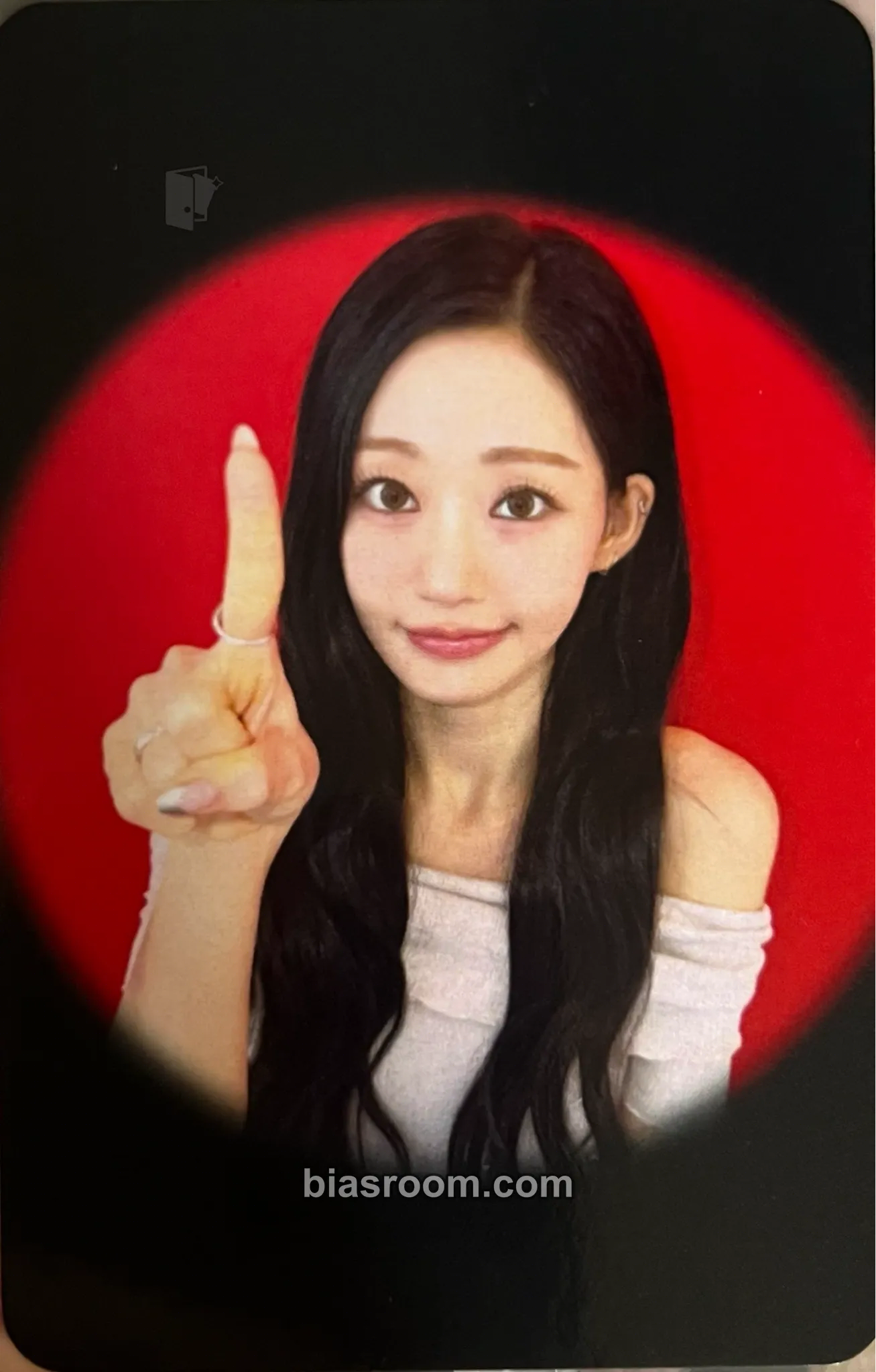 Julie Who Is She Photocard - KISS OF LIFE - KISS OF LIFE K-pop photocard