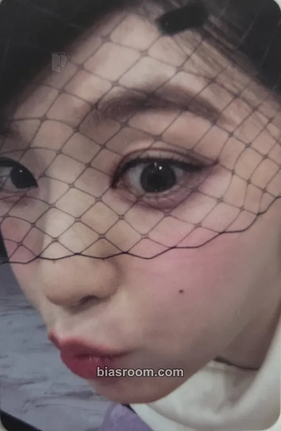 Irene Biggest Fan Photocard - Red Velvet - Red Velvet K-pop photocard