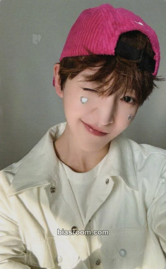 Donghyeon Kick Out, Flip Now! Photocard - KickFlip - KickFlip K-pop photocard